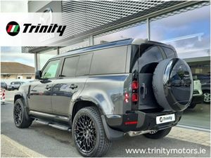 Land Rover Defender ** BLACK EDITION ** S ** COLD - Image 3