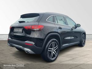 Mercedes-Benz GLA GLA200d Progressive AUTO - Image 4