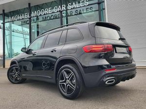 Mercedes-Benz GLB GLB200d AMG LINE PLUS AUTO *(7 S - Image 3