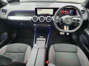 Mercedes-Benz GLB GLB200d AMG LINE PLUS AUTO *(7 S - Image 4