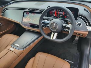 Mercedes-Benz E-Class E300de AMG  EDITION PLUS AUT - Image 2