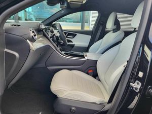 Mercedes-Benz GLC GLC220d COUPE 4MATIC AMG LINE AU - Image 4