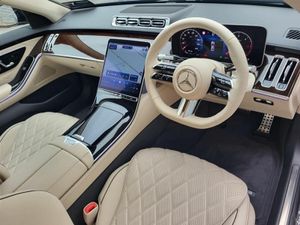 Mercedes-Benz S-Class S350d 4MATIC AMG LINE AUTO * - Image 2