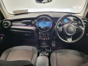 MINI HATCH 5-door Cooper Classic - Image 4