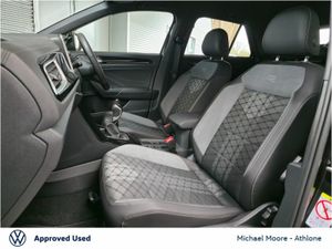 Volkswagen T-Roc R-Line 75 2.0 TDI M6F 116BHP - Image 4