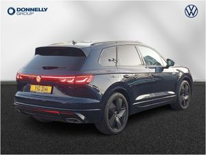 Volkswagen Touareg Diesel Estate Black Edition - Image 4