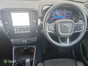 Volvo XC40 B3 Mild Hybrid, Petrol,160HP, Automatic - Image 4