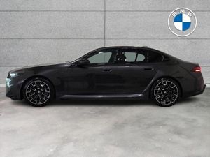 BMW M5 Saloon - Image 3