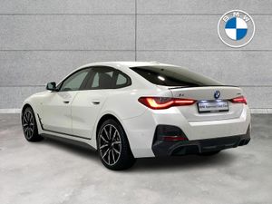 BMW i4 eDrive35 M Sport - Image 3
