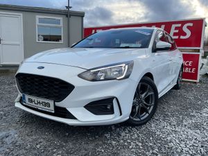 FORD FOCUS 1.5 ST-LINE AUTOMATIC ONLY 82,000 KMS - Image 2