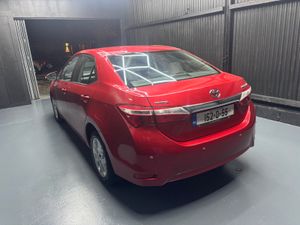 Toyota Corolla - Image 4