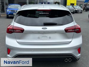 Ford Focus St-Line 1.0 Mild-Hybrid 125Ps - Image 2