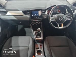 Renault Captur dCi 95 Iconic - Image 2