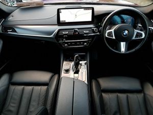 BMW 5-Series 520d M Sport - Image 4