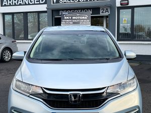 2019 Honda JAZZ/FIT 1.5 Hybrid auto Leather Specs - Image 2