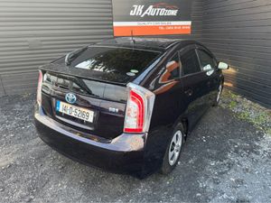 Toyota Prius 1.8 HYBRID 5DR AUTO - Image 4