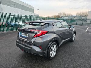 Toyota C-HR 1.2 PETROL, DEALER HISTORY, LOW MILEAG - Image 3