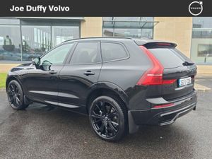 Volvo XC60 T6 AWD PHEV Ultra Black Edition - Image 3