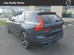Volvo XC60 T6 AWD PHEV Ultra Dark - Image 3