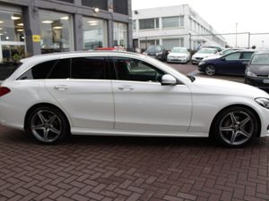 C220D AMG-LINE LAUREUS EDITION WITH PANORAMIC SUNR - Image 3