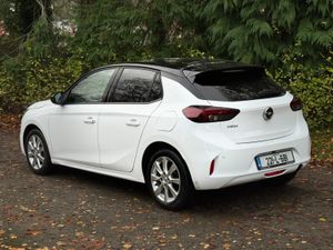 2022 OPEL CORSA 1.2 PETROL SRi - Image 4