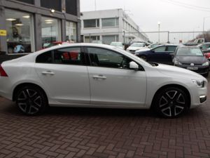 2.0D4 SE LUXURY PLUS 4DR SALOON AUTO WITH ONLY  35 - Image 3