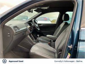 Volkswagen Tiguan 2.0 TDI 150HP R-Line *SUN ROOF* - Image 4