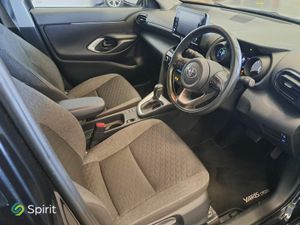 Toyota Yaris Cross Luna Hybrid 1.5*Call John 086 1 - Image 4