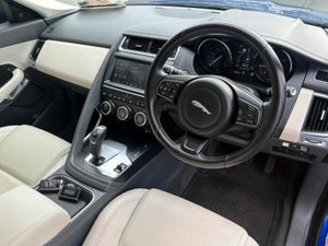 Jaguar E-Pace Automatic // Leather // All Wheel dr - Image 4