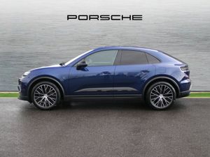 Porsche Macan Electric - Image 4