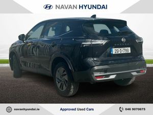 Nissan Qashqai 1.3 PET MILD HYBRID SV *PRICE DROP* - Image 4