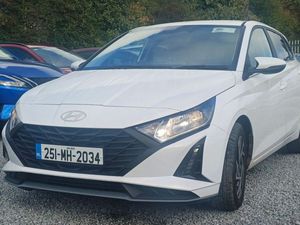 Hyundai i20 Deluxe Plus - Image 3