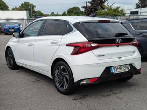 Hyundai i20 1.25i Deluxe Plus *HUGE SALE* - Image 4