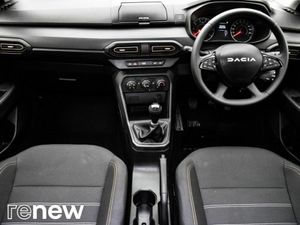 Dacia Sandero Stepway TCe 90 STEPWAY Essential - Image 3