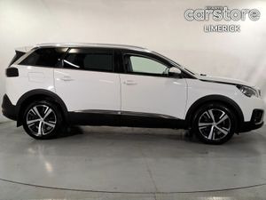 Peugeot 5008 1.2 PureTech 130bhp Allure - Image 2
