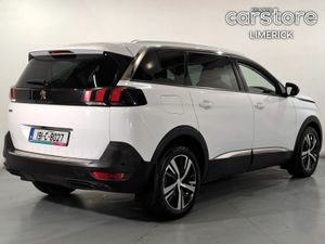 Peugeot 5008 1.2 PureTech 130bhp Allure - Image 3