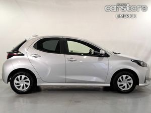 Toyota Yaris 1.0 Pet Auto - Image 2