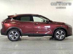 Nissan Qashqai 1.3 PET MILD HYBRID SV PREMIUM - Image 2