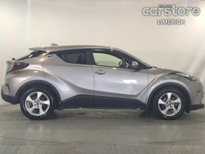 Toyota C-HR 1.8 PET HYBRID 5DR - Image 2