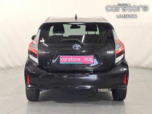 Toyota Aqua 1.5 HYBRID AUTO - Image 4