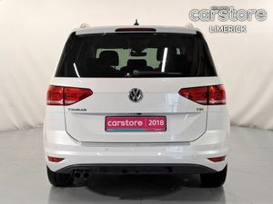 Volkswagen Touran 1.4 TSI AUTO **7 SEATS** - Image 4