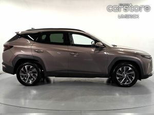 Hyundai Tucson Executive 5DR Diesel - Image 2