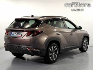 Hyundai Tucson Executive 5DR Diesel - Image 3