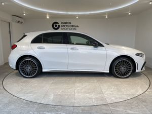 Mercedes-Benz AMG 2022 - Image 4