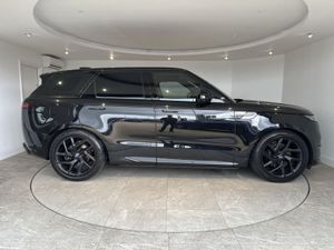 Land Rover Range Rover Sport 2023 - Image 4