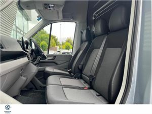 Volkswagen Crafter T 30 MWB 140HP M6F - Image 4