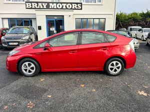 2014 TOYOTA PRIUS PETROL HYBRID LOW KMS - Image 3