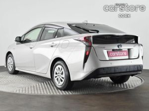 Toyota Prius 1.8 Hybrid Auto - Image 3