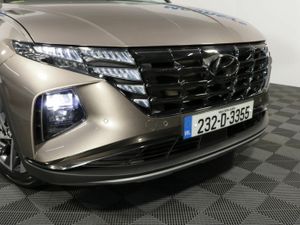 Hyundai Tucson DIESEL 1.6L EXECUTIVE PLUS SUV - Image 3