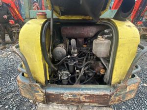 2000 YanMar B15 - Image 3